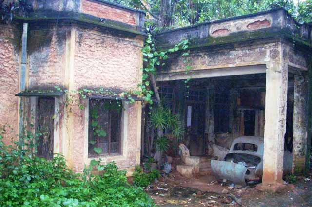 The Mansion, Residency Road, Pune is one of the scary house in india